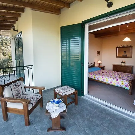 Zeta's Two Floor House In Διαμέρισμα Λευκάδα
