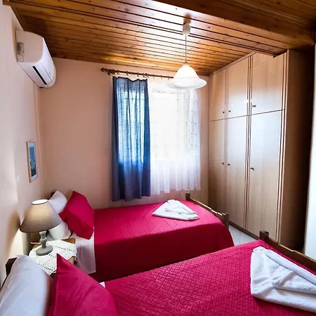 Zeta's Two Floor House In
